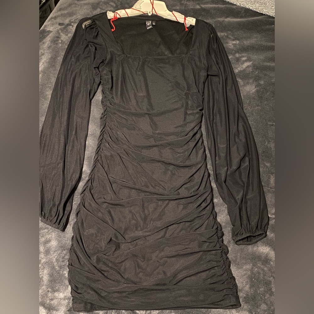 Formal /homecoming dress size large only worn once looks brand